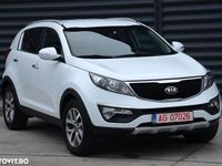 Second-hand Kia Sportage Premium 135 CP (99 kW) 2015 Culoarealb SUV