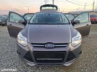 Second-hand Ford Focus 100 CP (73 kW) 2013 Culoarebej Hatchback