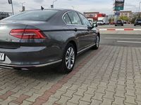 second-hand VW Passat 2.0 TDI DSG Highline