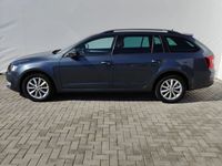 second-hand Skoda Octavia Combi 1.6 TDI (Green tec) Ambition 2017 · 175 179 km · 1 598 cm3 · Diesel