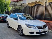 Second-hand Renault Latitude 175 CP (128 kW) 2014 Berlinǎ