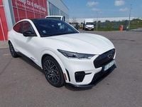 Second-hand Ford Mustang Mach-E 358 kW (487 CP) 2022 Culoarealb SUV