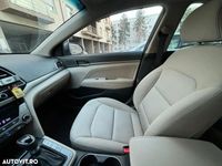 second-hand Hyundai Elantra 1.6 CRDI 7DCT Exclusive