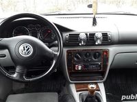 second-hand VW Passat 2000 benzina
