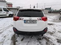 Second-hand Toyota RAV4 150 CP (110 kW) 2015 Alb SUV