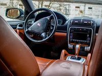 Second-hand Porsche Cayenne Turbo 176 CP (129 kW) 2010 SUV