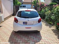 second-hand Peugeot 208 1.2 L PureTech Active