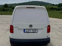 Second-hand VW Caddy 102 CP (75 kW) 2017 Alb Monovolum
