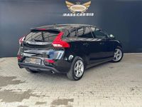 Second-hand Volvo V40 Ocean Race 150 CP (110 kW) 2015 Negru Hatchback