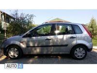 Second-hand Ford Fiesta 75 CP (55 kW) 2007 Gri metalizat Hatchback