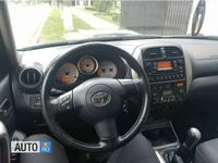 Second-hand Toyota RAV4 116 CP (85 kW) 2005 Gri SUV