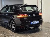 Second-hand VW Golf VII GTD 184 CP (135 kW) 2014 Negru Hatchback