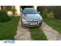 Second-hand Opel Astra 110 CP (80 kW) 2010 Gri Berlinǎ