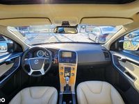 Second-hand Volvo XC60 Momentum 163 CP (119 kW) 2013 Culoarenegru SUV