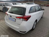 second-hand Toyota Auris Hybrid 