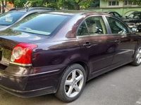 second-hand Toyota Avensis 2.2 D-4D Business