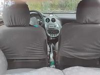 Second-hand Ford Ka 44 CP (32 kW) 2001 Albastru Hatchback