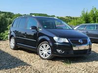 Second-hand VW Touran 170 CP (125 kW) 2008 Negru Monovolum
