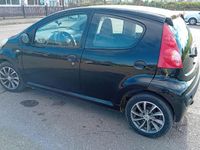 Second-hand Peugeot 107 67 CP (49 kW) 2008 Negru Hatchback