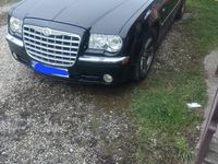 second-hand Chrysler 300C 