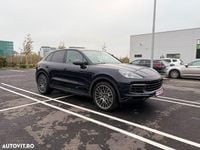 Second-hand Porsche Cayenne S 440 CP (323 kW) 2018 Culoarealbastru SUV