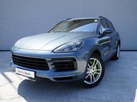 Second-hand Porsche Cayenne 340 CP (250 kW) 2018 Albastru mediu  metalic pereffect SUV