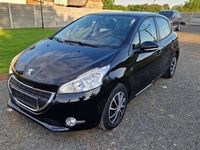 second-hand Peugeot 208  1.0i an 2013 , Garantie 12 luni, Posibil RATE