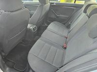 Second-hand VW Golf VI 105 CP (77 kW) 2010 Hatchback
