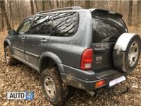 Second-hand Suzuki Grand Vitara 100 CP (73 kW) 2006 Verde SUV