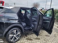 Second-hand Peugeot 3008 GT-line 130 CP (95 kW) 2020 Culoarenegru SUV
