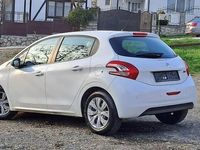 second-hand Peugeot 208 1.0 L PureTech Active