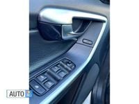 Second-hand Volvo XC60 215 CP (158 kW) 2011 Alb SUV