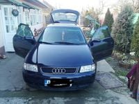 Second-hand Audi A3 101 CP (74 kW) 1999 Albastru Hatchback