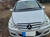 second-hand Mercedes B180 