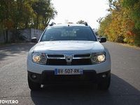 Second-hand Dacia Duster 86 CP (63 kW) 2011 Culoarealb SUV