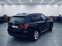 Second-hand BMW X5 Sport Line 258 CP (189 kW) 2014 Culoarenegru SUV