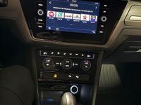 Second-hand VW Touran Comfortline 150 CP (110 kW) 2019 Culoarenegru Monovolum