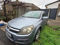 Second-hand Opel Astra 110 CP (80 kW) 2004 Gri Hatchback