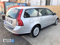 Second-hand Volvo V50 109 CP (80 kW) 2010 Gri Break