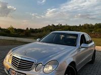 Second-hand Mercedes E220 SE 170 CP (125 kW) 2007 Argintiu Berlinǎ