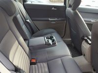 second-hand Volvo S40 face-lift Momentum cu optiuni adaugate,