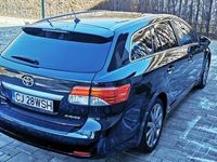 second-hand Toyota Avensis 2.2 D-CAT Luxury (consola argintie)