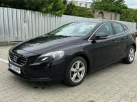 Second-hand Volvo V40 120 CP (88 kW) 2016 Culoarenegru Hatchback