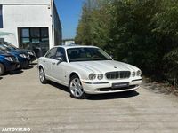 Second-hand Jaguar XJ 204 CP (150 kW) 2006 Culoarealb Berlinǎ