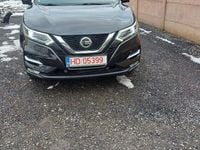 Second-hand Nissan Qashqai Tekna 130 CP (95 kW) 2018 Culoarenegru SUV