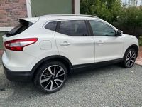 Second-hand Nissan Qashqai Tekna 130 CP (95 kW) 2015 Alb SUV