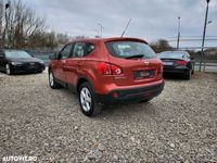 second-hand Nissan Qashqai 2.0 dCi 4 x 4 DPF acenta