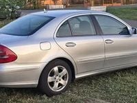 Second-hand Mercedes E200 184 CP (135 kW) 2007 Berlinǎ