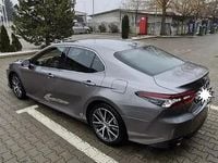 Second-hand Toyota Camry 218 CP (160 kW) 2024 Berlinǎ