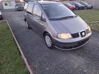 Second-hand VW Sharan United 140 CP (102 kW) 2010 Gri Monovolum